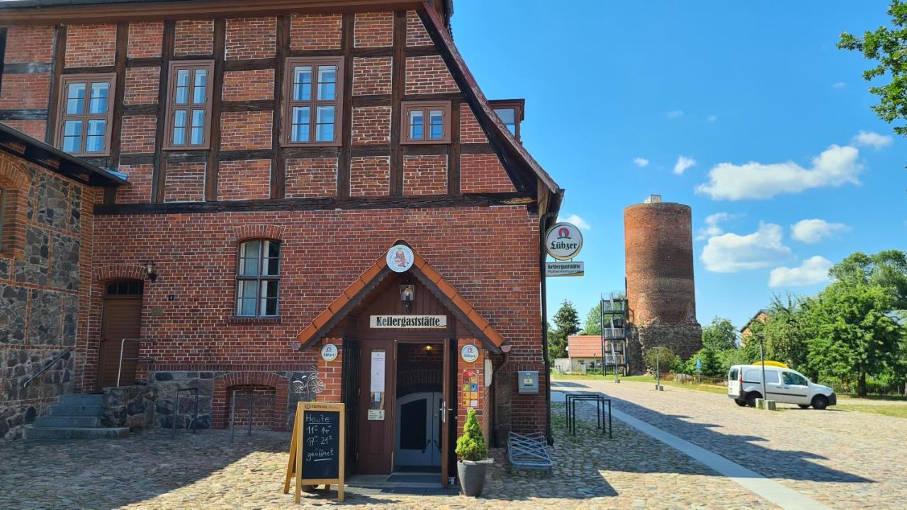 Schloss Rothenklempenow Hotel Екстериор снимка