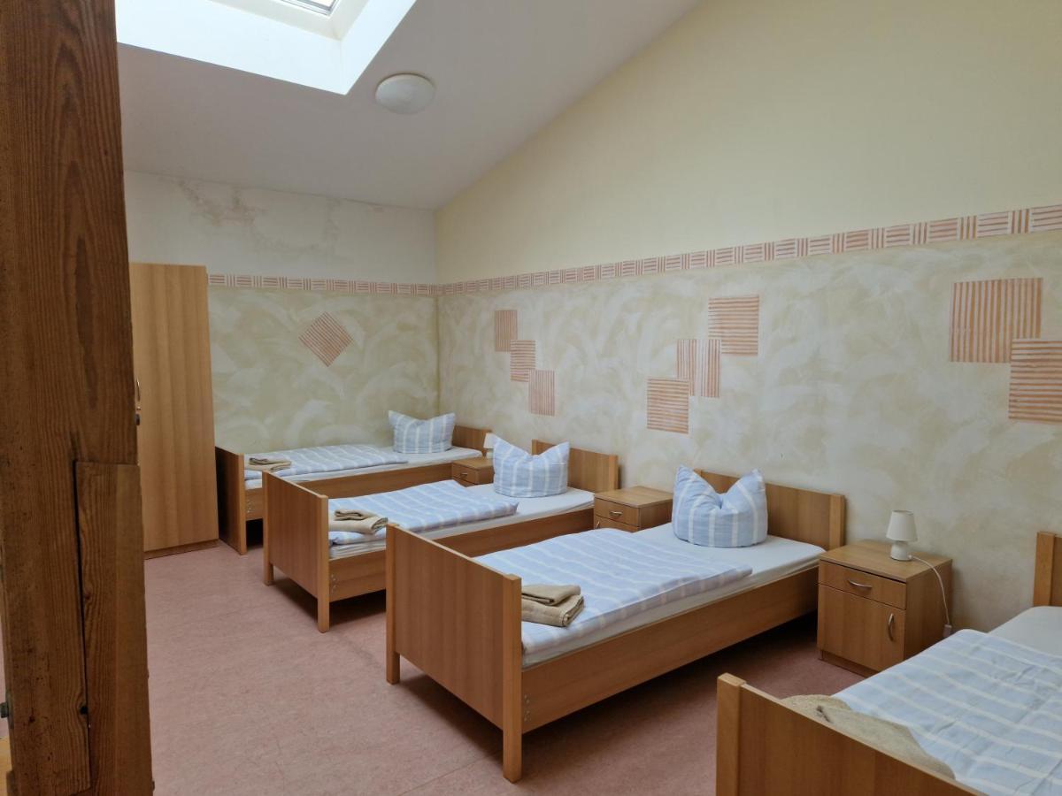 Schloss Rothenklempenow Hotel Екстериор снимка
